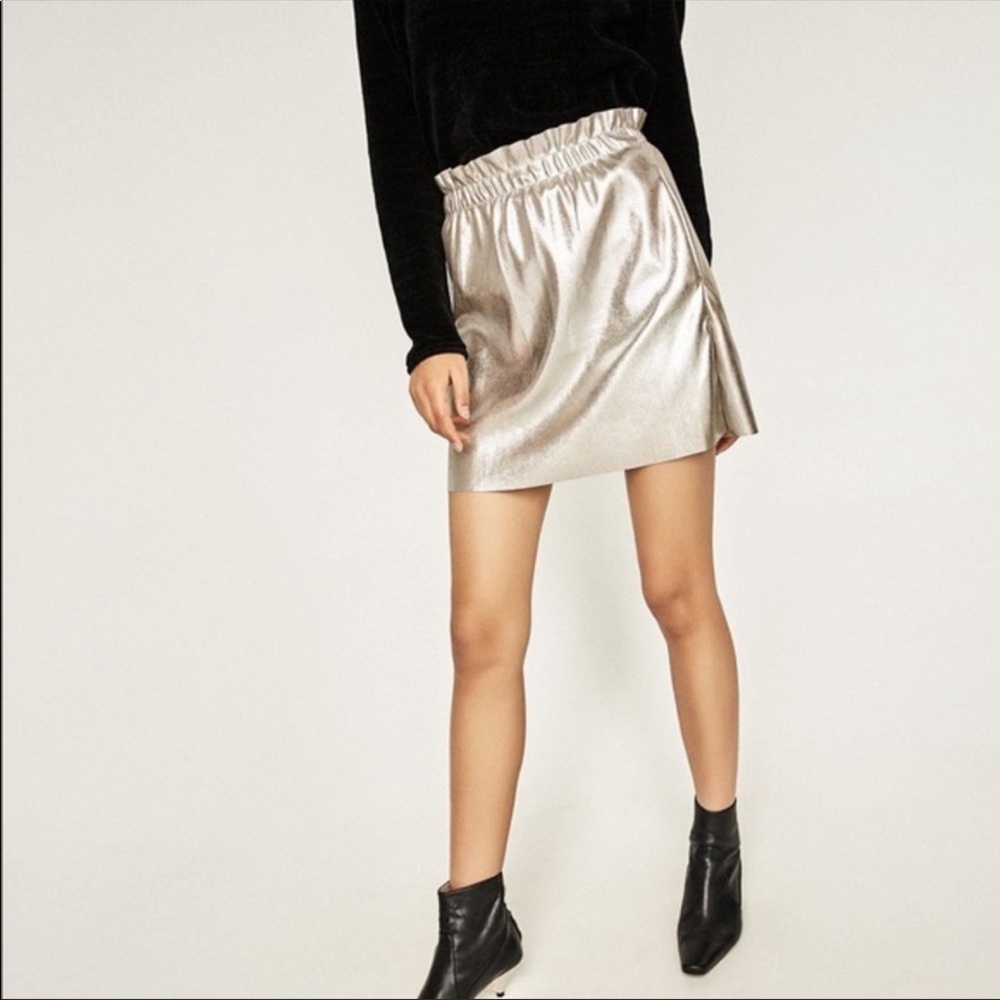New ZARA faux leather metallic mini skirt